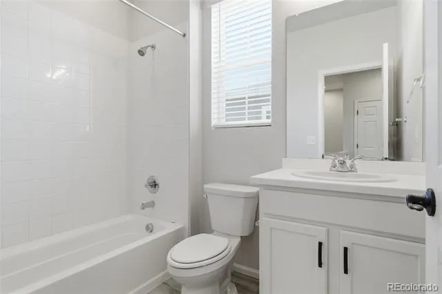 24380 E 42nd Avenue Aurora, CO 80019