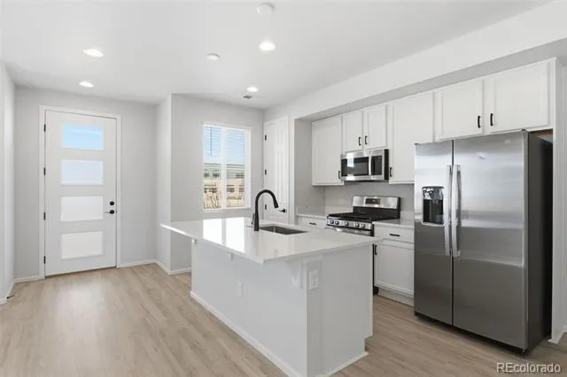 24380 E 42nd Avenue Aurora, CO 80019