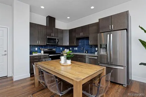 3277 W Frances Walsh Place
