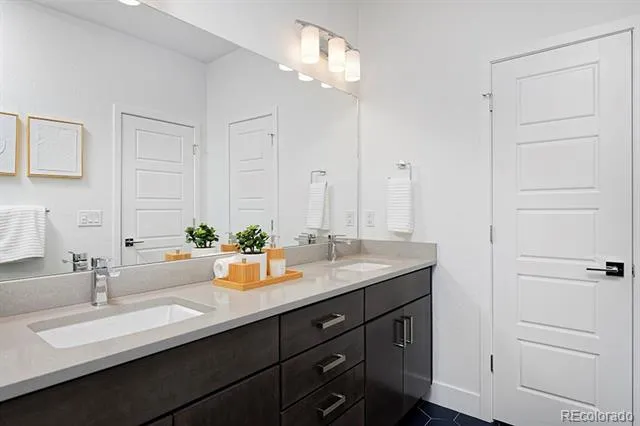 3277 W Frances Walsh Place Denver, CO 80236