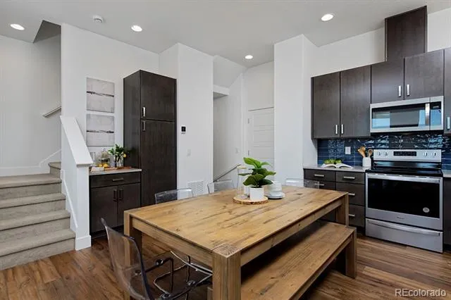 3277 W Frances Walsh Place Denver, CO 80236