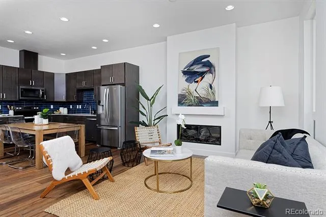 3277 W Frances Walsh Place Denver, CO 80236
