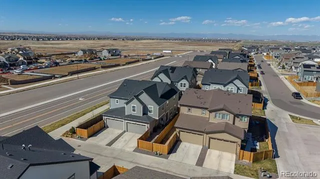 608 Bersshine Court Aurora, CO 80137