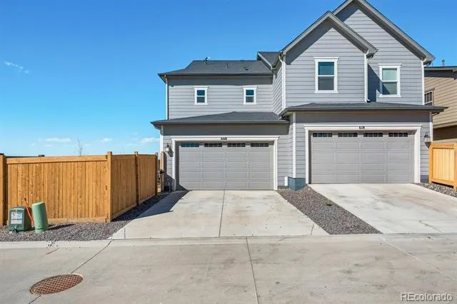608 Bersshine Court Aurora, CO 80137