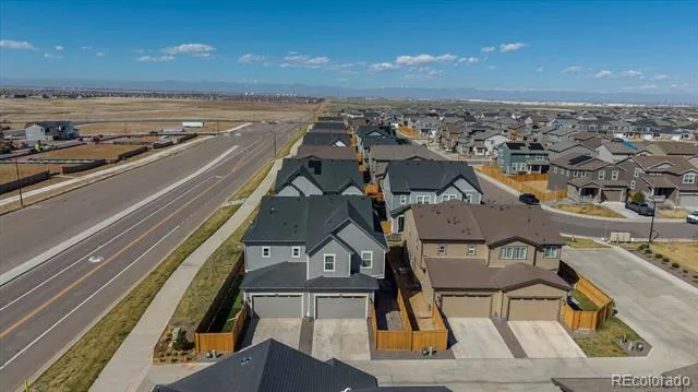 608 Bersshine Court Aurora, CO 80137