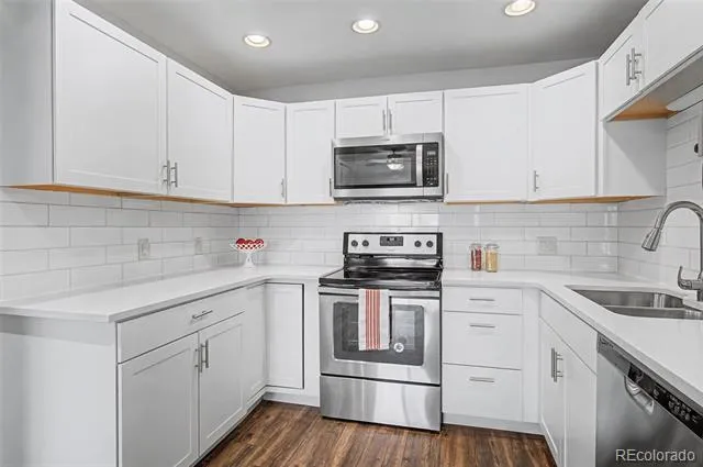 3082 S Wheeling Way #404 Aurora, CO 80014