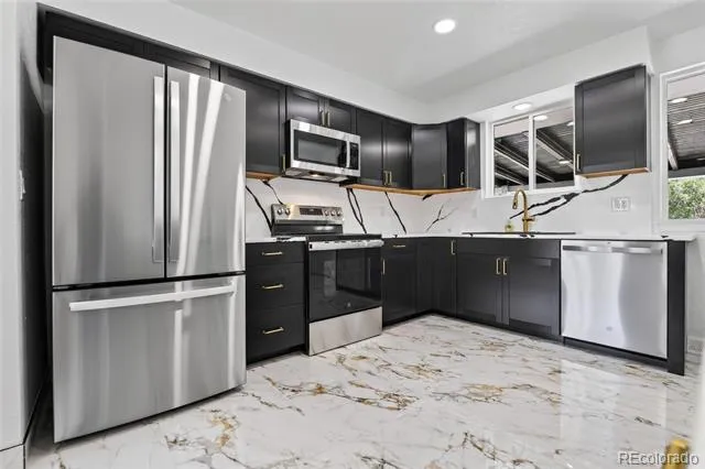 8596 Sheridan Court Arvada, CO 80003
