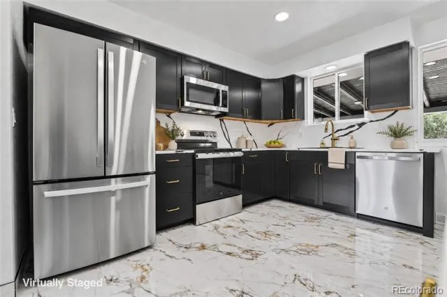 8596 Sheridan Court Arvada, CO 80003