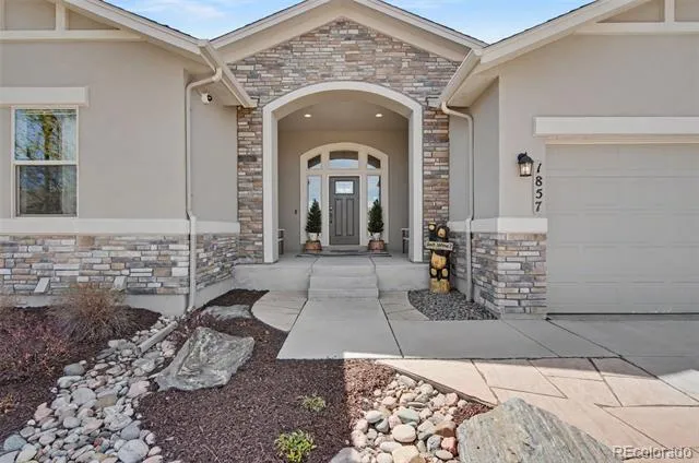 1857 Clayhouse Drive Colorado Springs, CO 80921