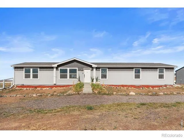 54435 County Road 21 Carr, CO 80612