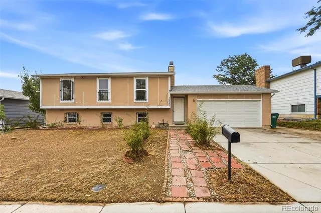 16683 E Kansas Drive Aurora, CO 80017