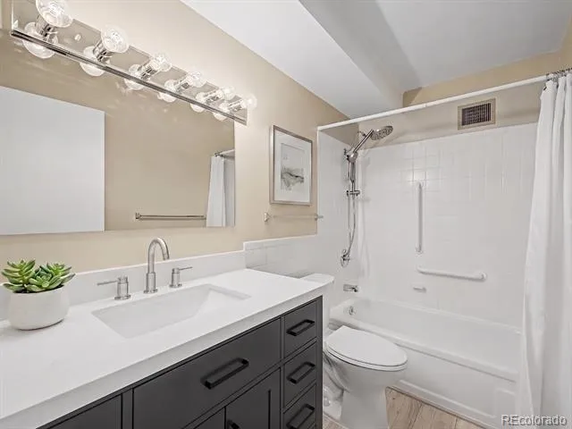 605 S Alton Way #12C Denver, CO 80247