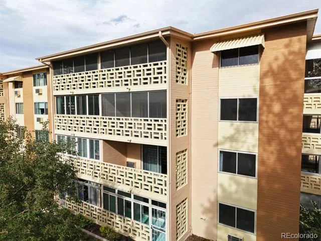 605 S Alton Way #12C Denver, CO 80247