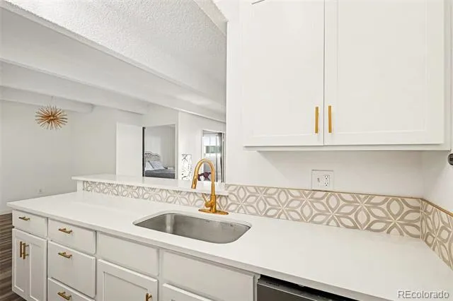 10650 E Tennessee Avenue #108 Aurora, CO 80012