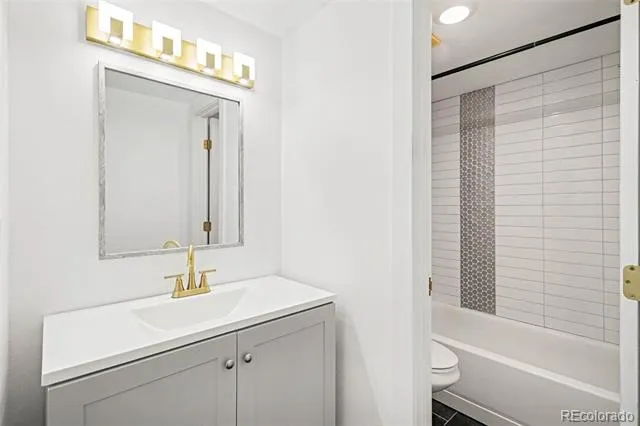 10650 E Tennessee Avenue #108 Aurora, CO 80012