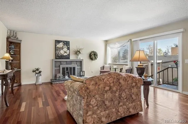 7335 W Maple Drive Lakewood, CO 80226