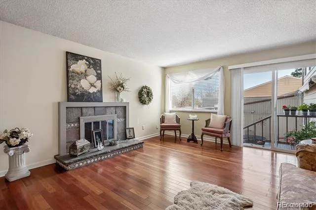 7335 W Maple Drive Lakewood, CO 80226