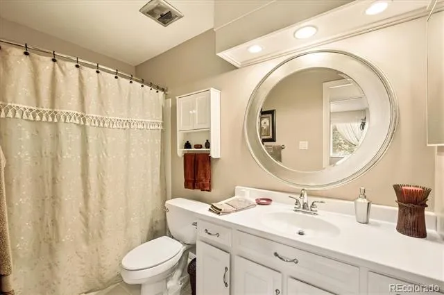 7335 W Maple Drive Lakewood, CO 80226