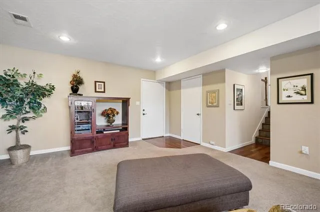 7335 W Maple Drive Lakewood, CO 80226