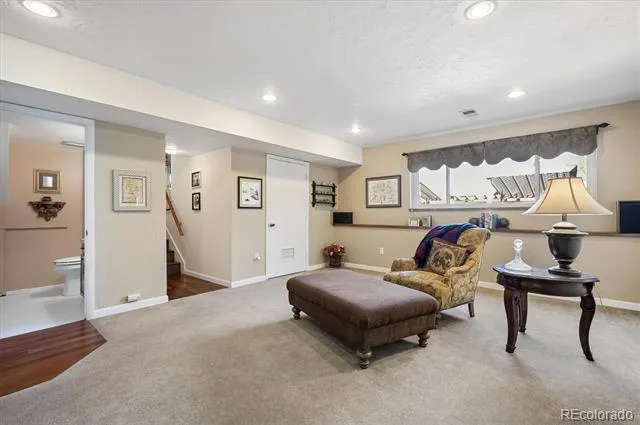 7335 W Maple Drive Lakewood, CO 80226