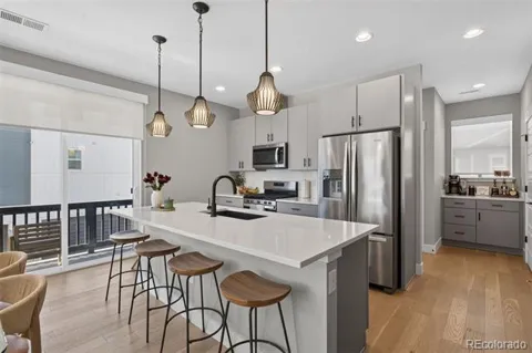 2758 W 167th Place