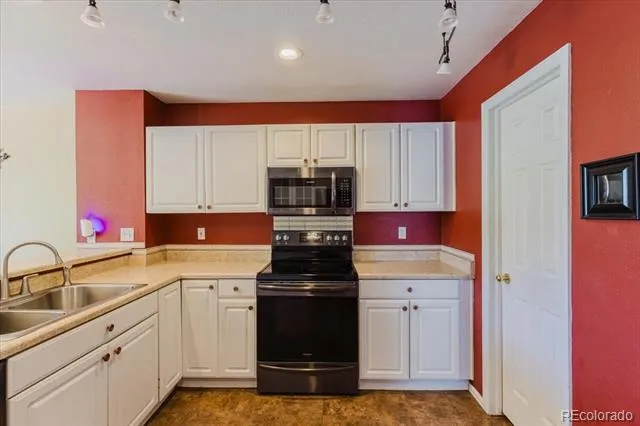 6345 Naturita Trail Colorado Springs, CO 80922