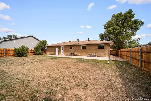 911 Candytuft Pueblo, CO 81001
