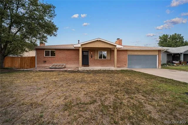 911 Candytuft Pueblo, CO 81001