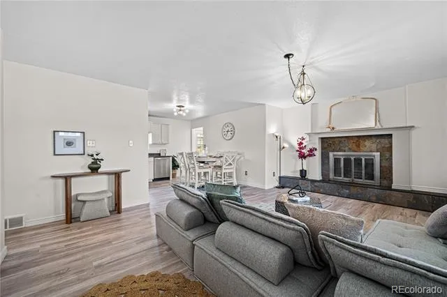 911 Candytuft Pueblo, CO 81001