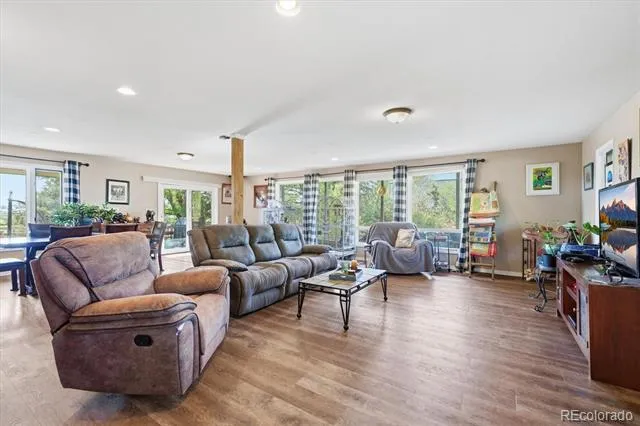 20256 Northmoor Drive Johnstown, CO 80534