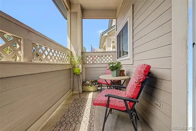 10007 E Hawaii Place Denver, CO 80247