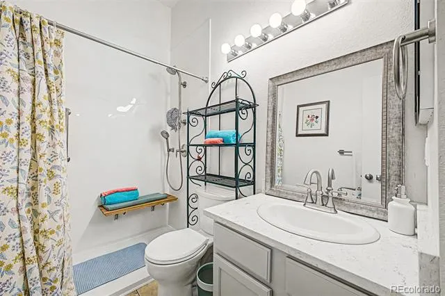 10007 E Hawaii Place Denver, CO 80247