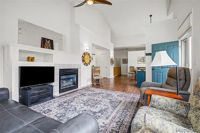 10007 E Hawaii Place Denver, CO 80247