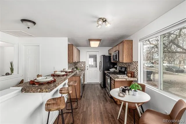 3110 W Bear Creek Drive Englewood, CO 80110