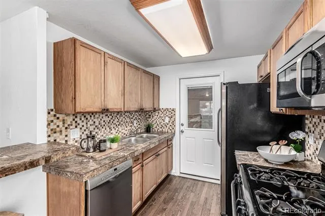 3110 W Bear Creek Drive Englewood, CO 80110