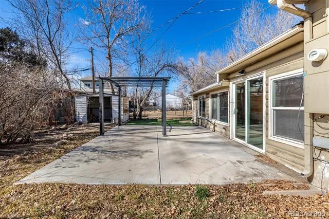 3110 W Bear Creek Drive Englewood, CO 80110