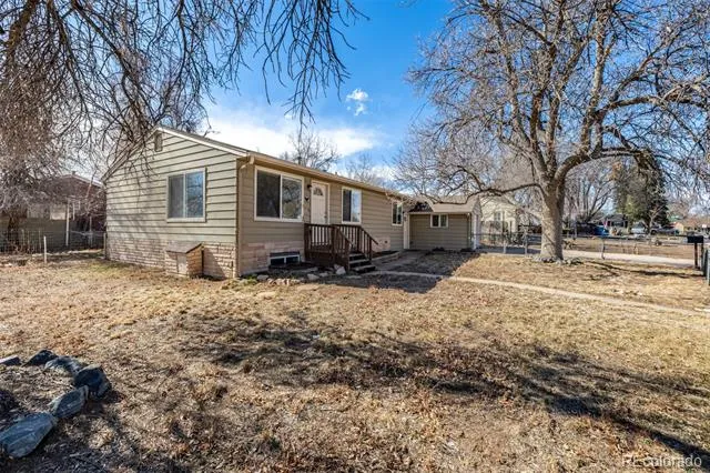 3110 W Bear Creek Drive Englewood, CO 80110