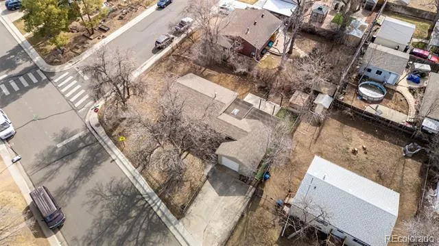 3110 W Bear Creek Drive Englewood, CO 80110