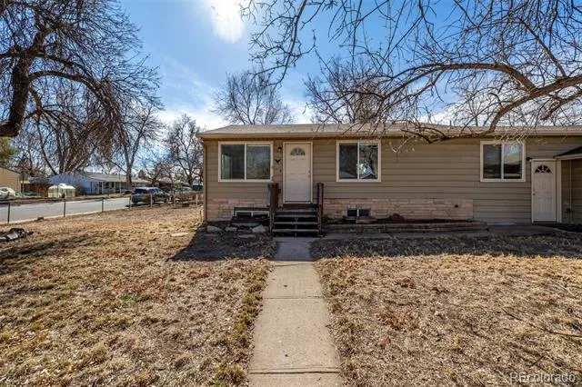 3110 W Bear Creek Drive Englewood, CO 80110