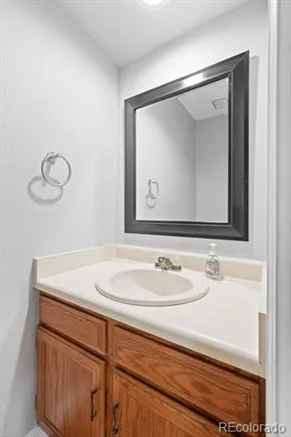 2027 S Gray Drive Denver, CO 80227
