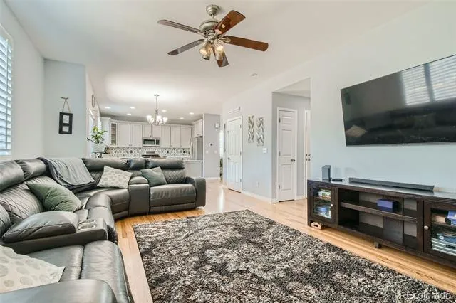 10122 Richfield Way Commerce City, CO 80022