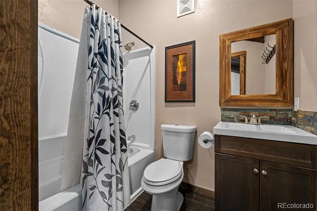 1034 Van Fossan Lane Fort Garland, CO 81133