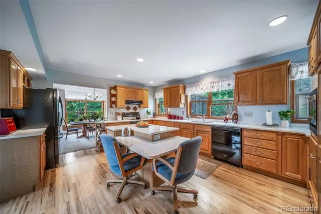 5581 Osage Place Larkspur, CO 80118