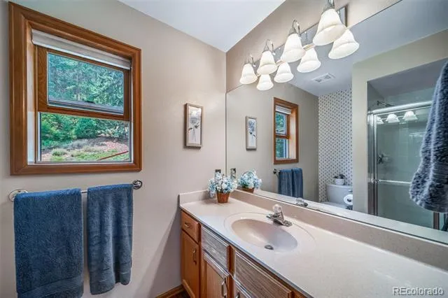 5581 Osage Place Larkspur, CO 80118