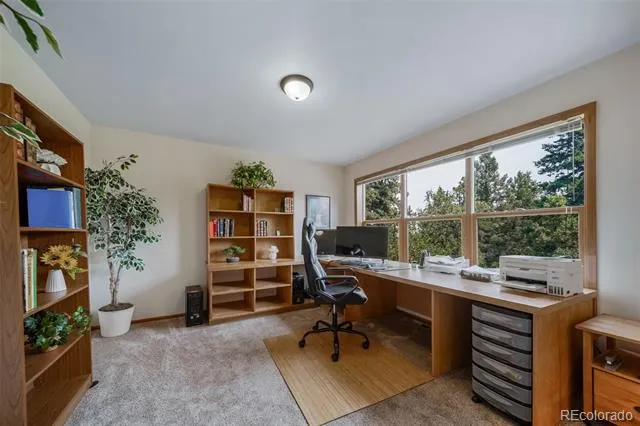 5581 Osage Place Larkspur, CO 80118