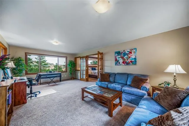 5581 Osage Place Larkspur, CO 80118
