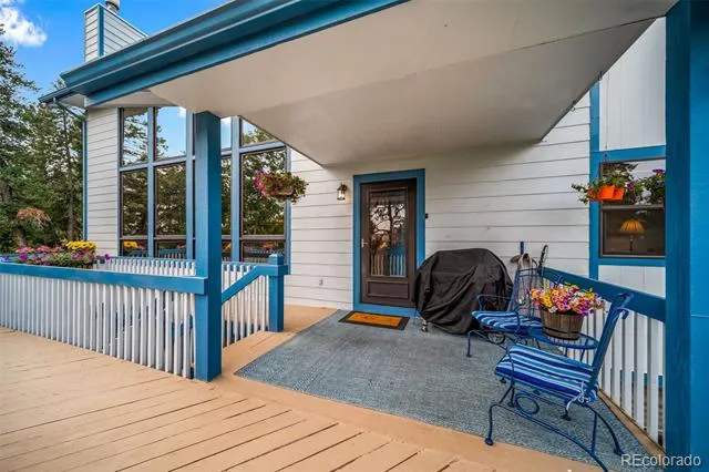 5581 Osage Place Larkspur, CO 80118