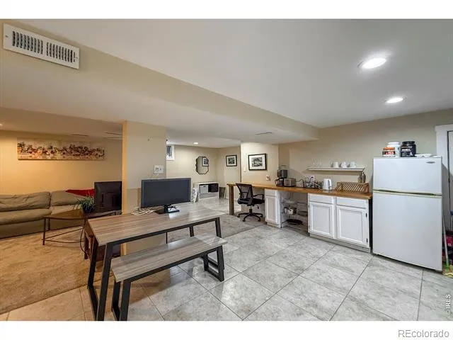 760 Francis Street Longmont, CO 80501