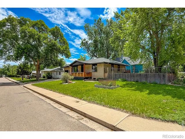 760 Francis Street Longmont, CO 80501