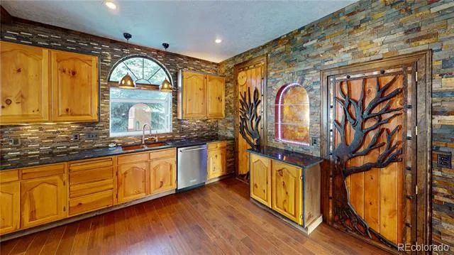 309 Main Street Romeo, CO 81148